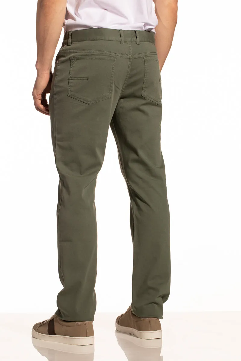 Darren Pant in Thyme