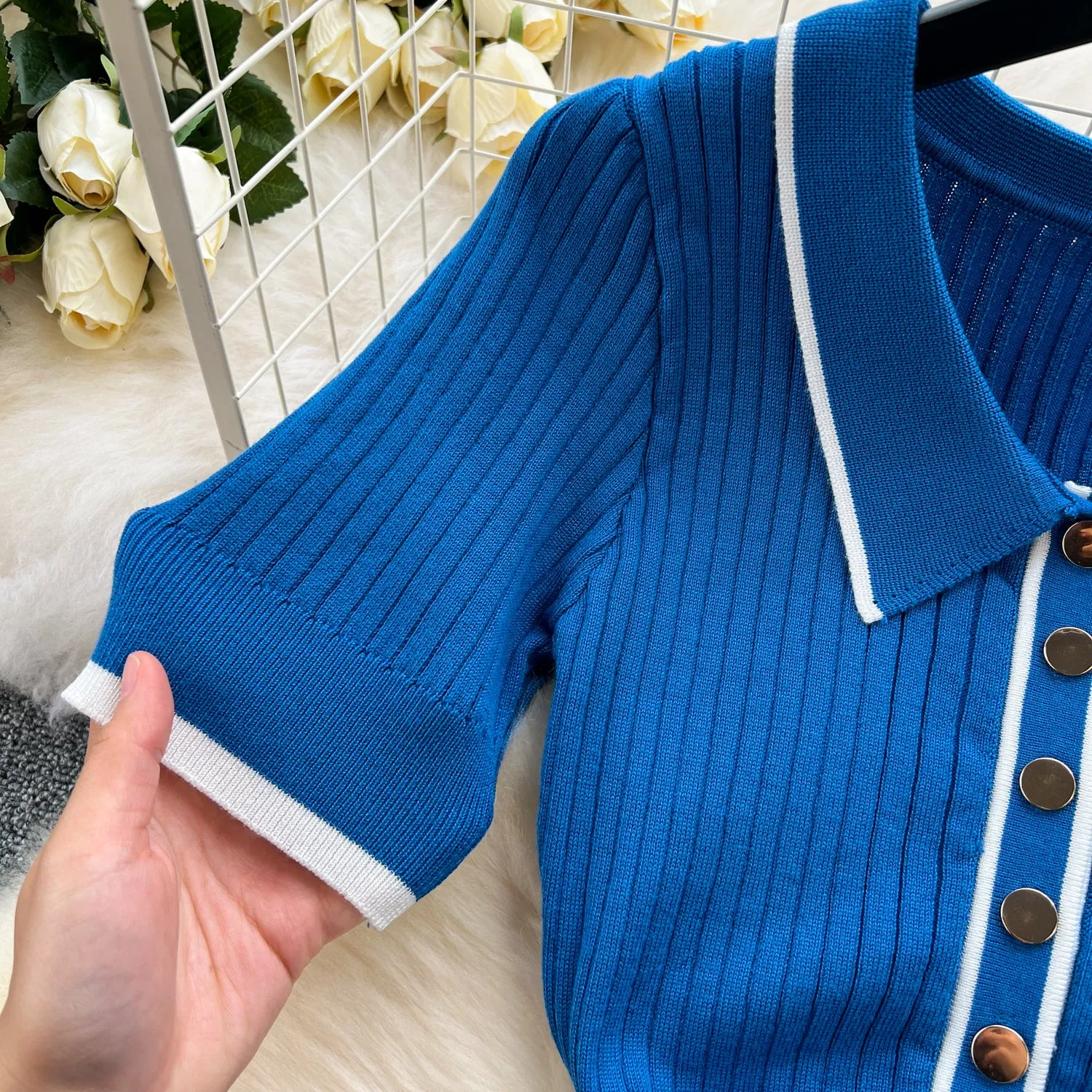 Delicate Color Blocking Knitted Dress