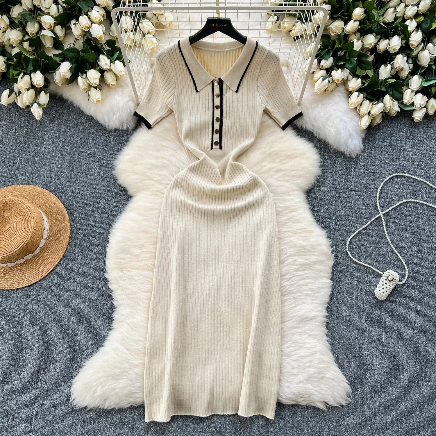 Delicate Color Blocking Knitted Dress