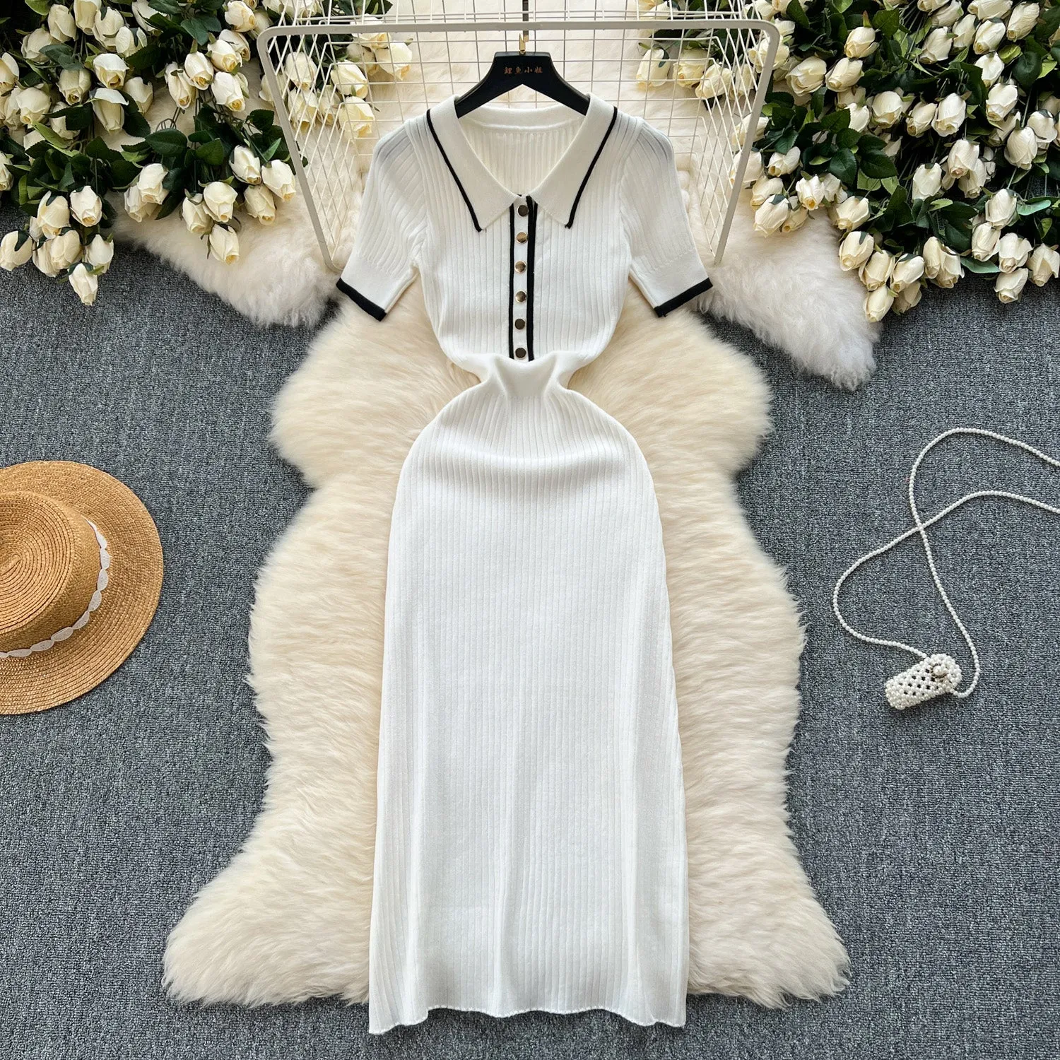 Delicate Color Blocking Knitted Dress