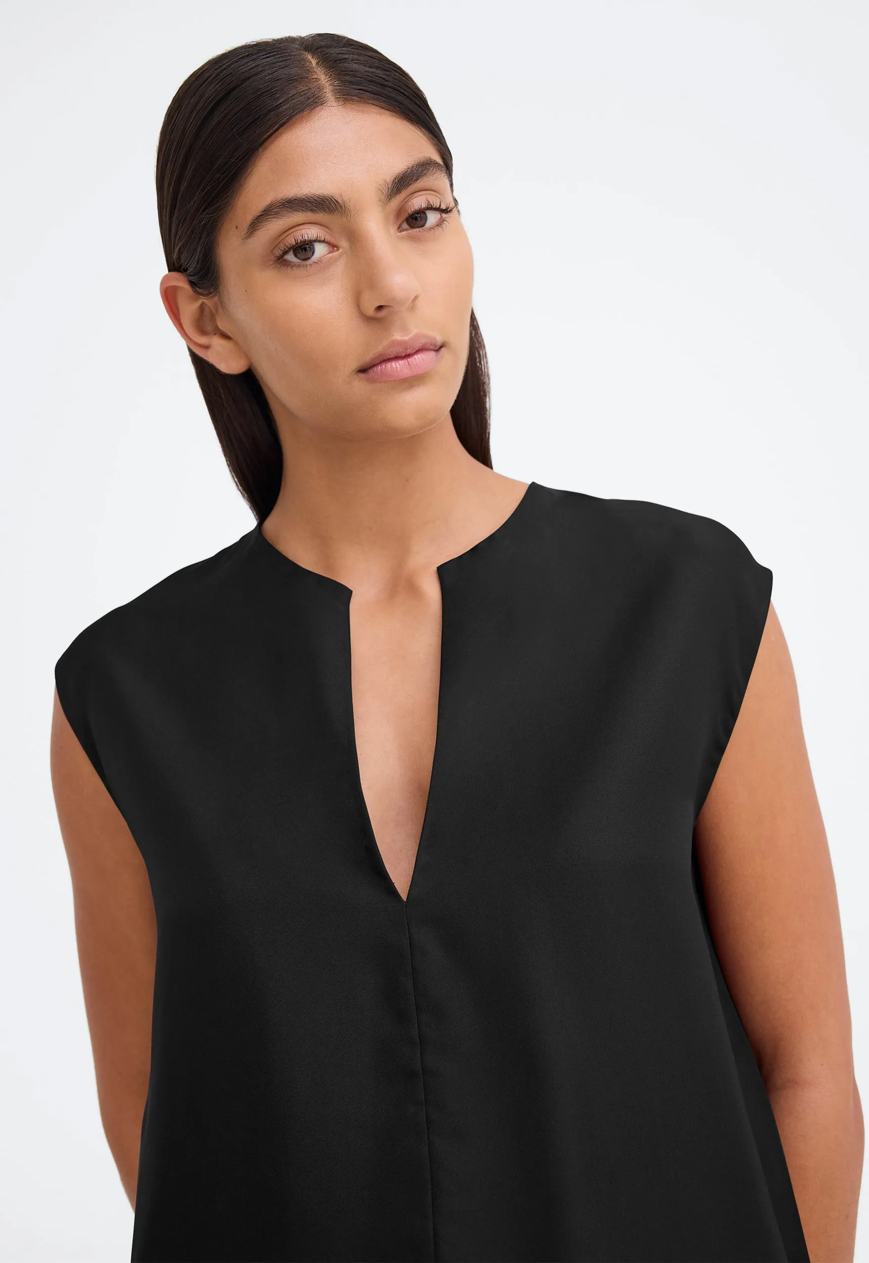 Hasting  Silk Top - Black