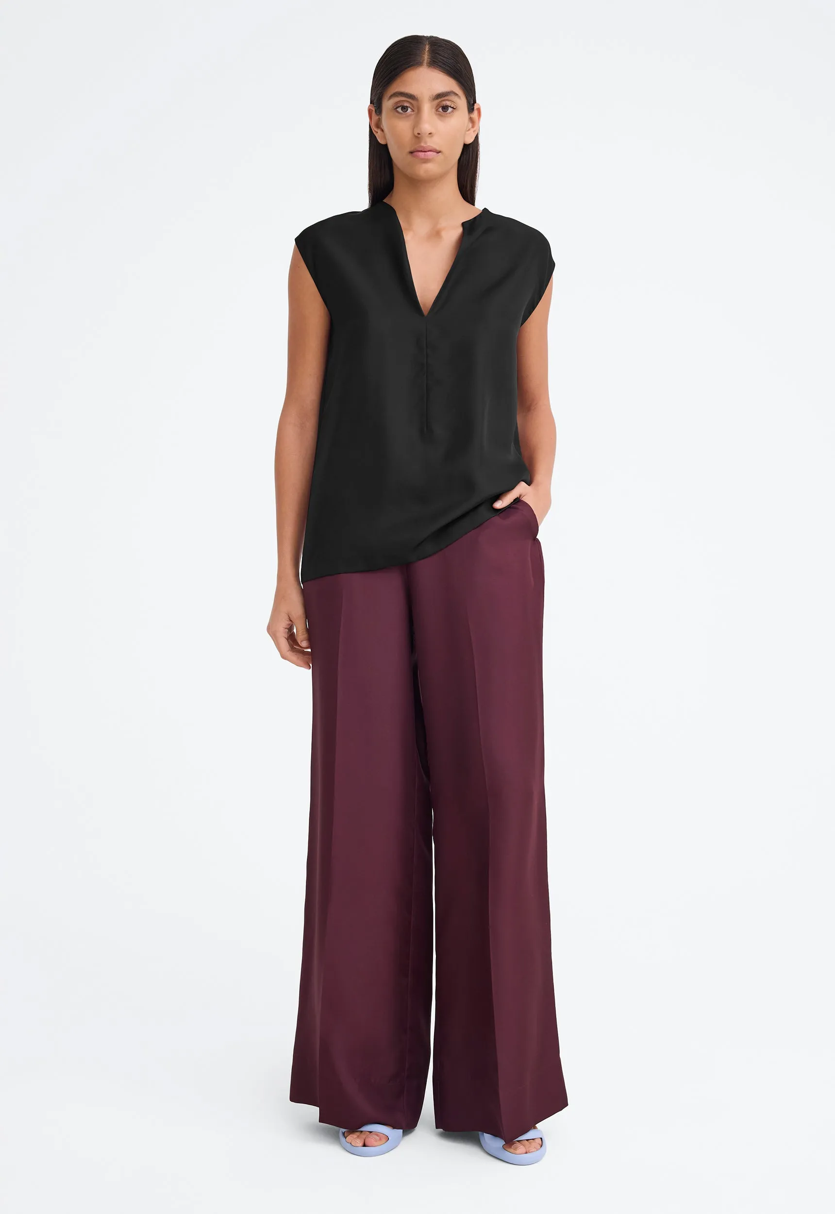 Hasting  Silk Top - Black