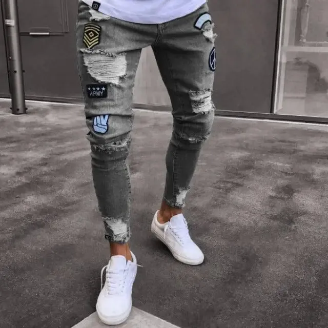 Stylish Jeans with a ripped design
