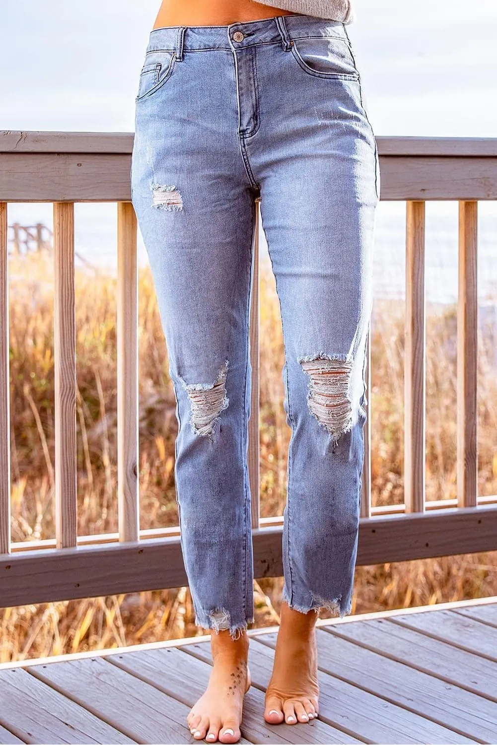 Tina Stylish Distressed Cropped Jeans