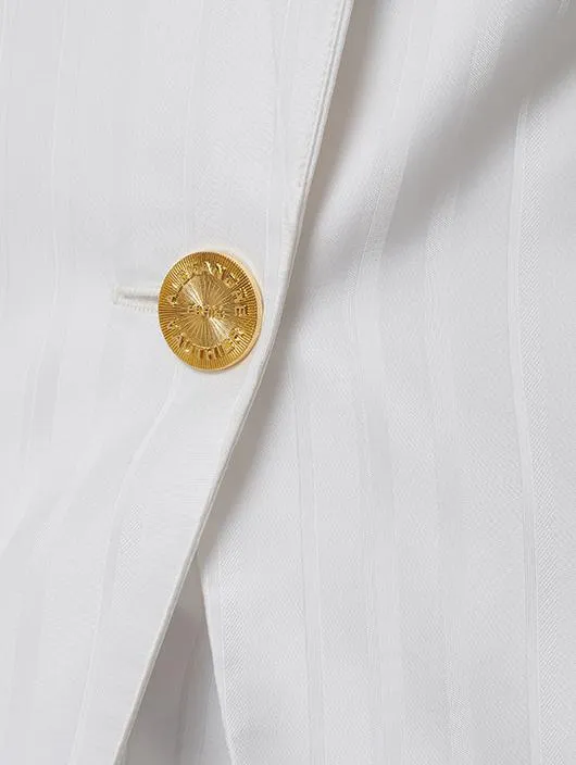White Sleveless Jacket